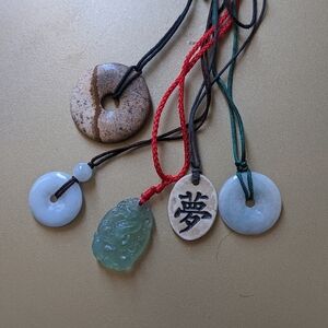 Elegant Jade and Stone Pendant Necklace Set